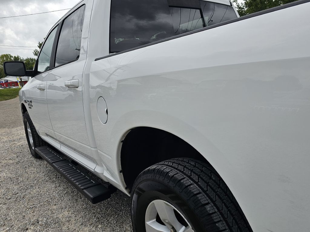 2019 RAM 1500 Image 11