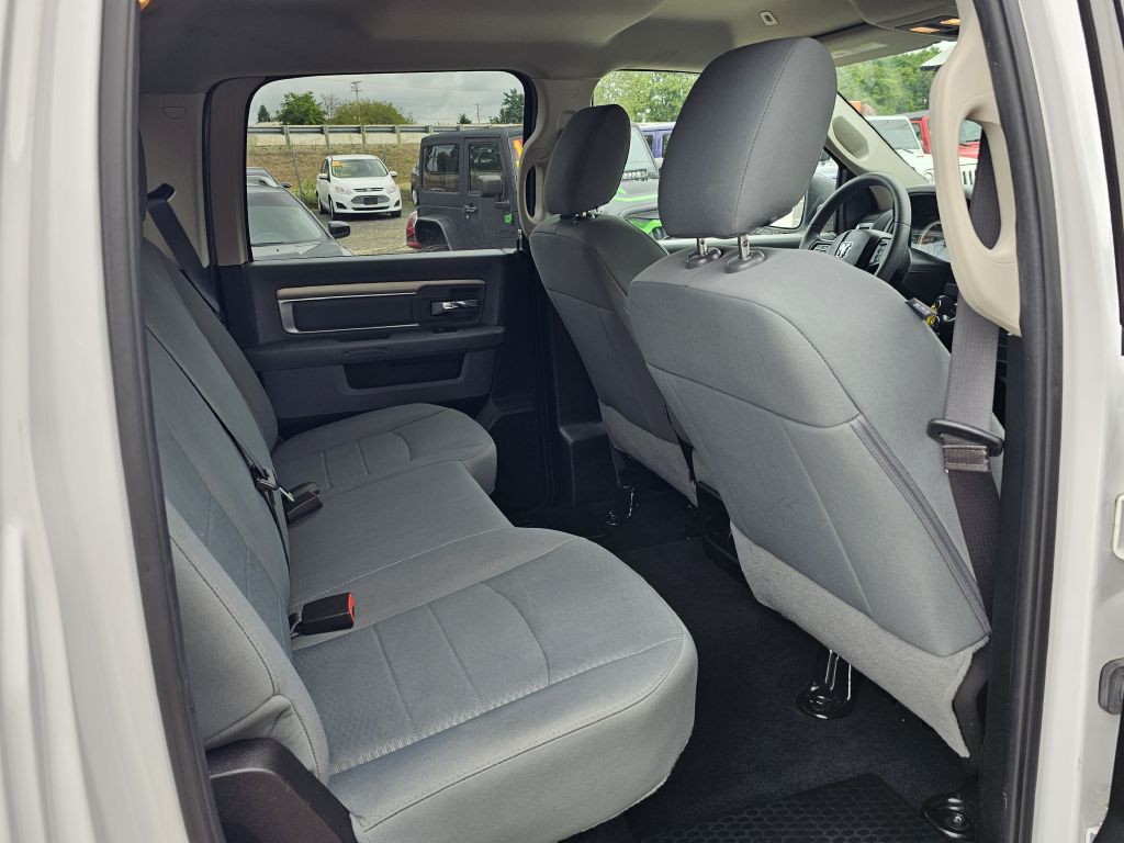 2019 RAM 1500 Image 17