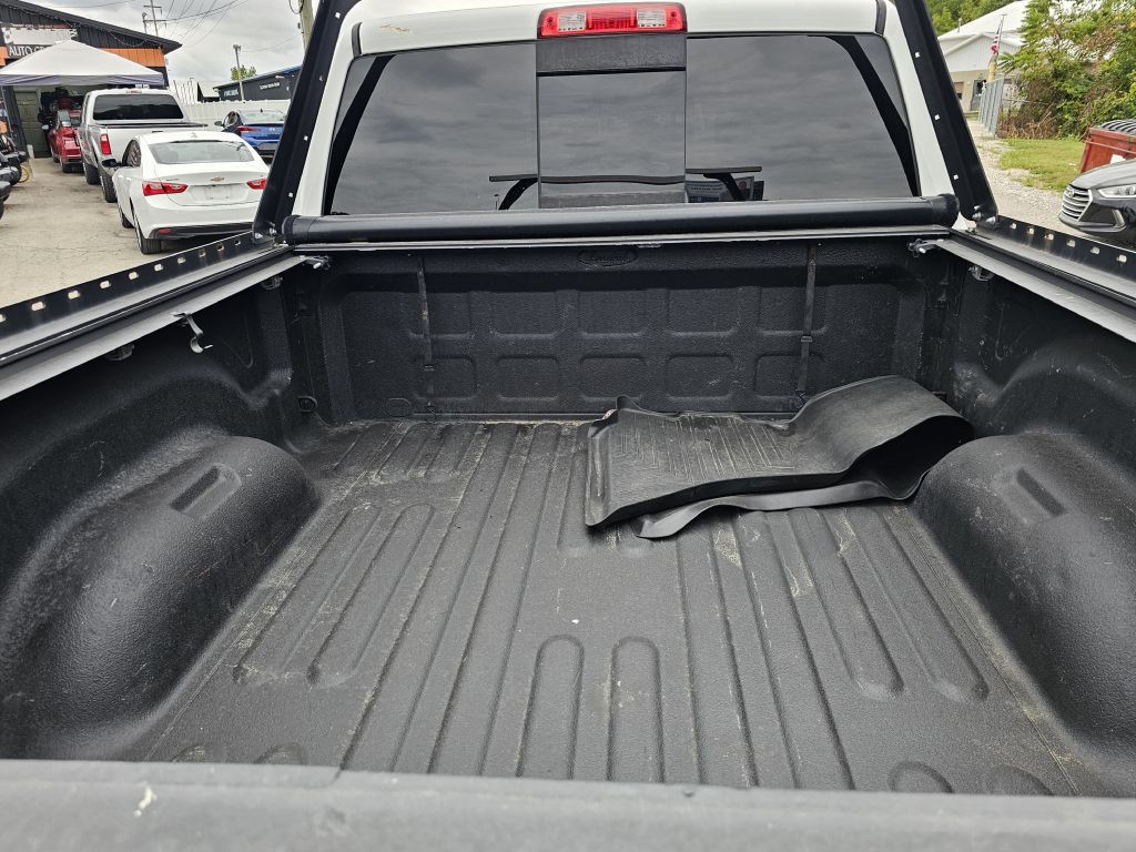 2016 RAM 2500 Image 17