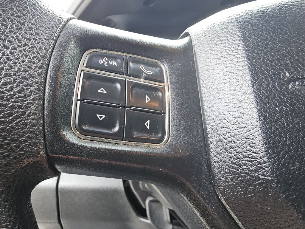 2016 RAM 2500 Image 21