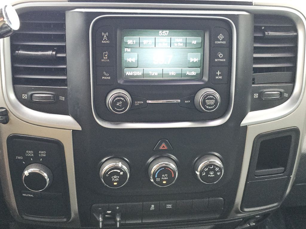 2016 RAM 2500 Image 24