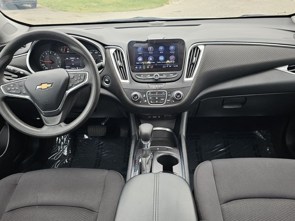 2023 Chevrolet Malibu Image 17