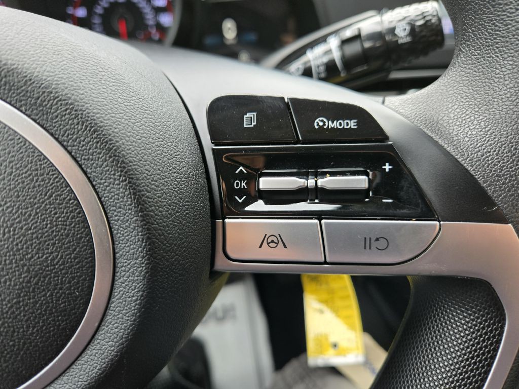 2021 Hyundai Elantra Image 18