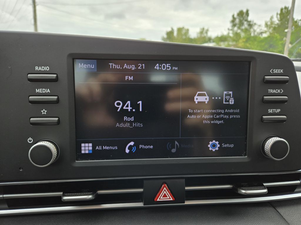 2021 Hyundai Elantra Image 23