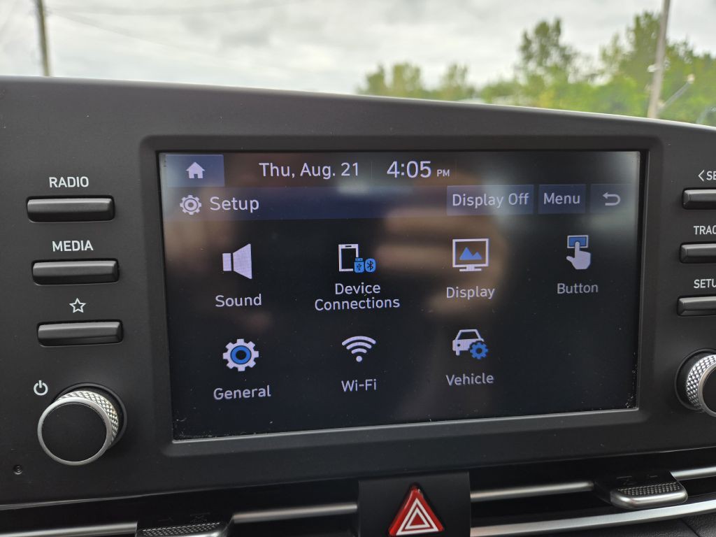2021 Hyundai Elantra Image 24