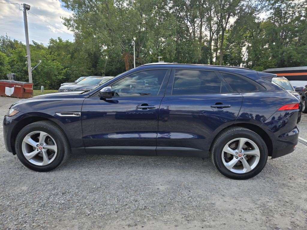 2018 Jaguar F-PACE Image 8