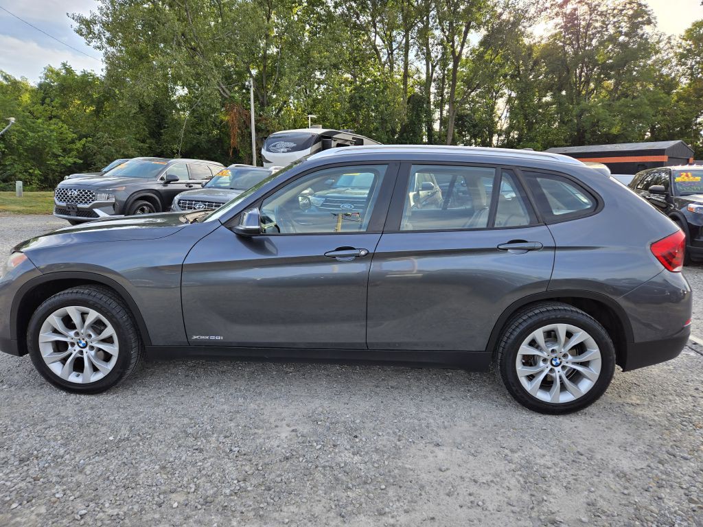 2013 BMW X1 Image 8