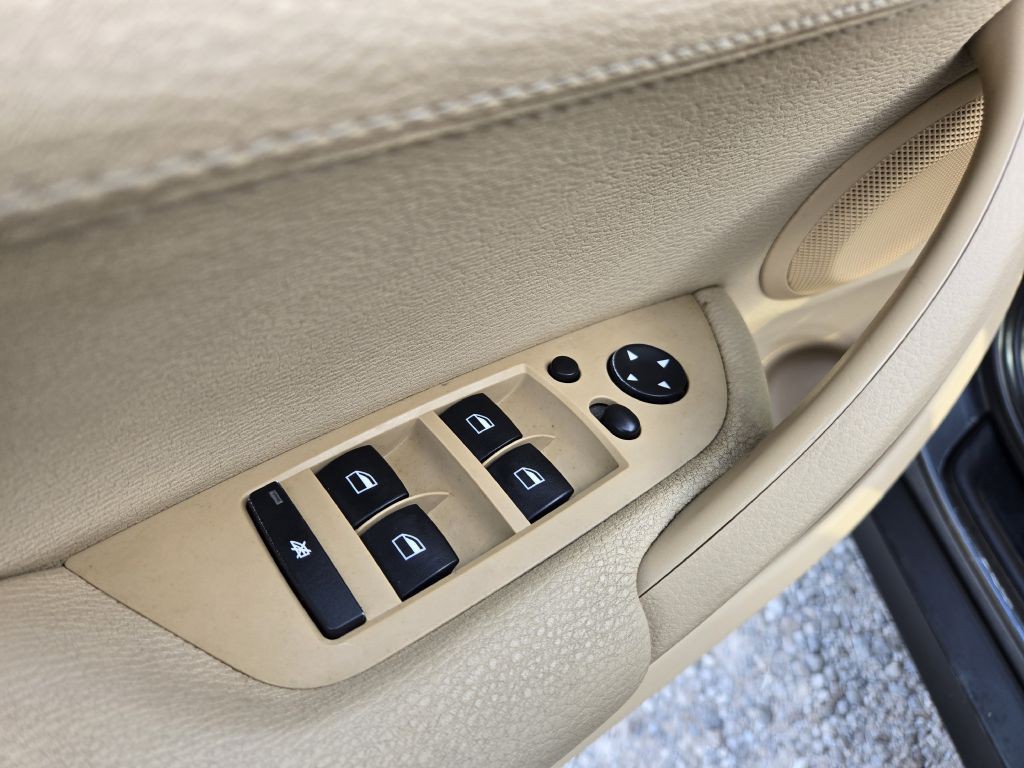 2013 BMW X1 Image 15