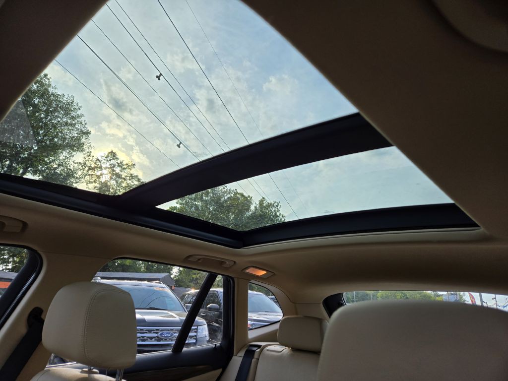 2013 BMW X1 Image 29