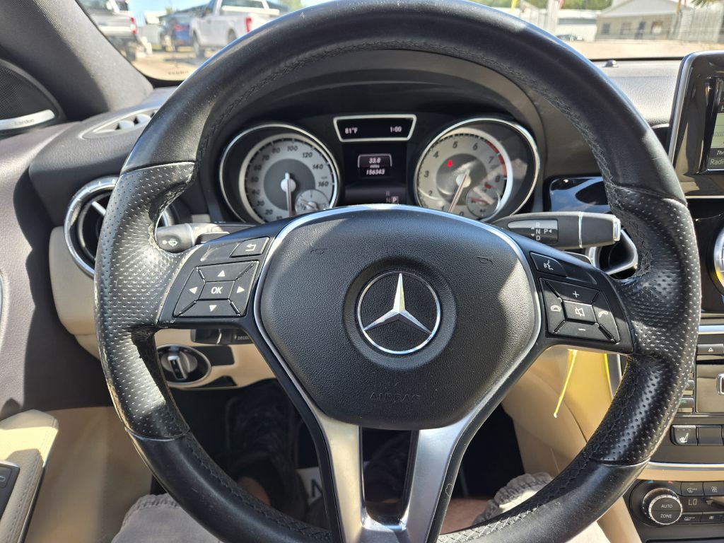 2014 Mercedes-Benz CLA-Class Image 16