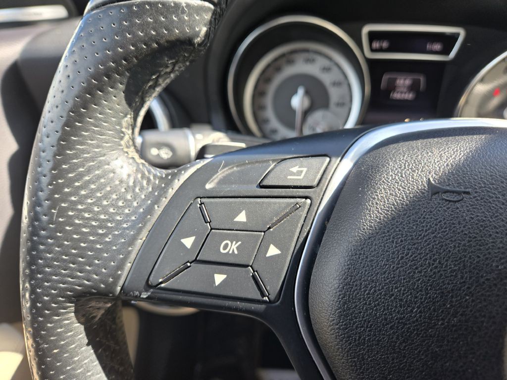 2014 Mercedes-Benz CLA-Class Image 18
