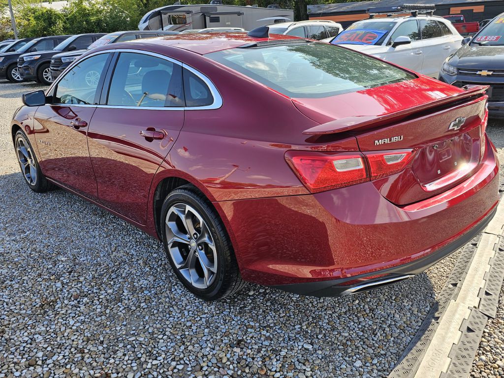 2019 Chevrolet Malibu Image 3