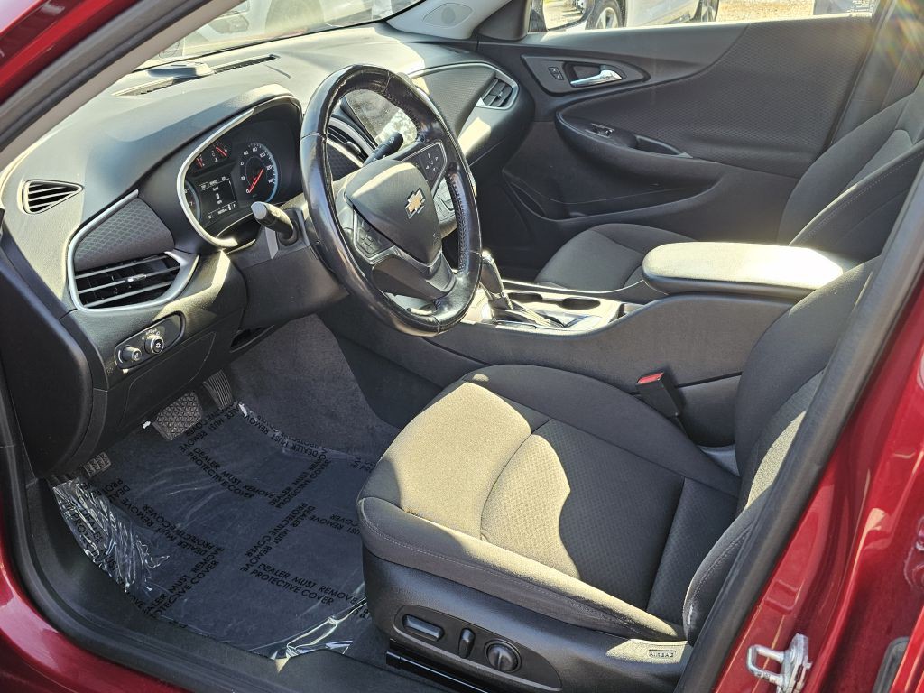 2019 Chevrolet Malibu Image 16