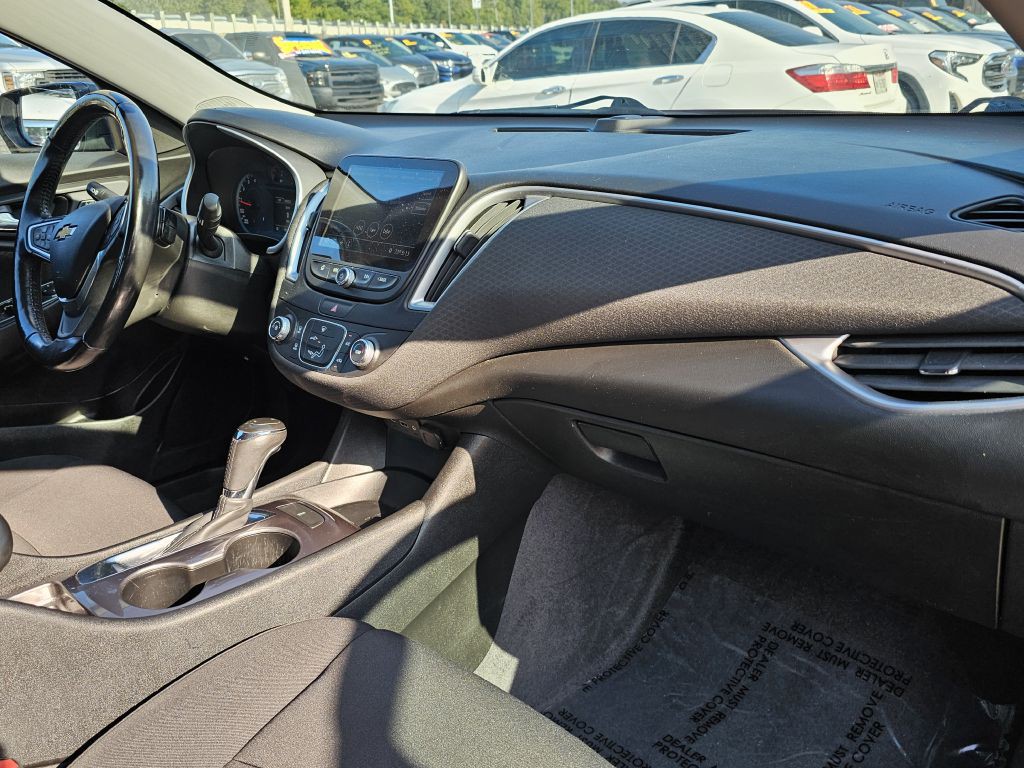 2019 Chevrolet Malibu Image 19