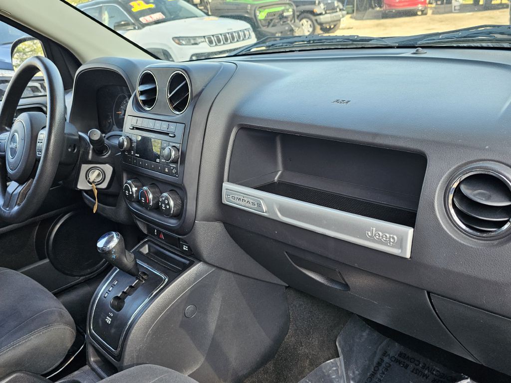 2016 Jeep Compass Image 21