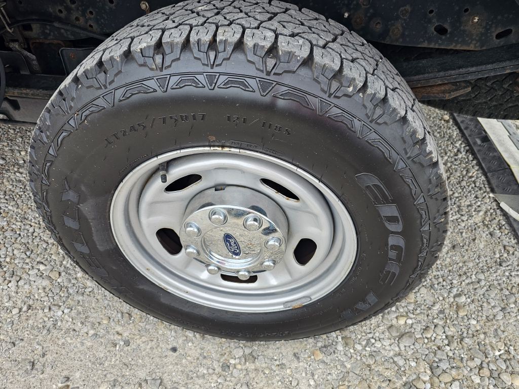 2016 Ford F-250 Image 10