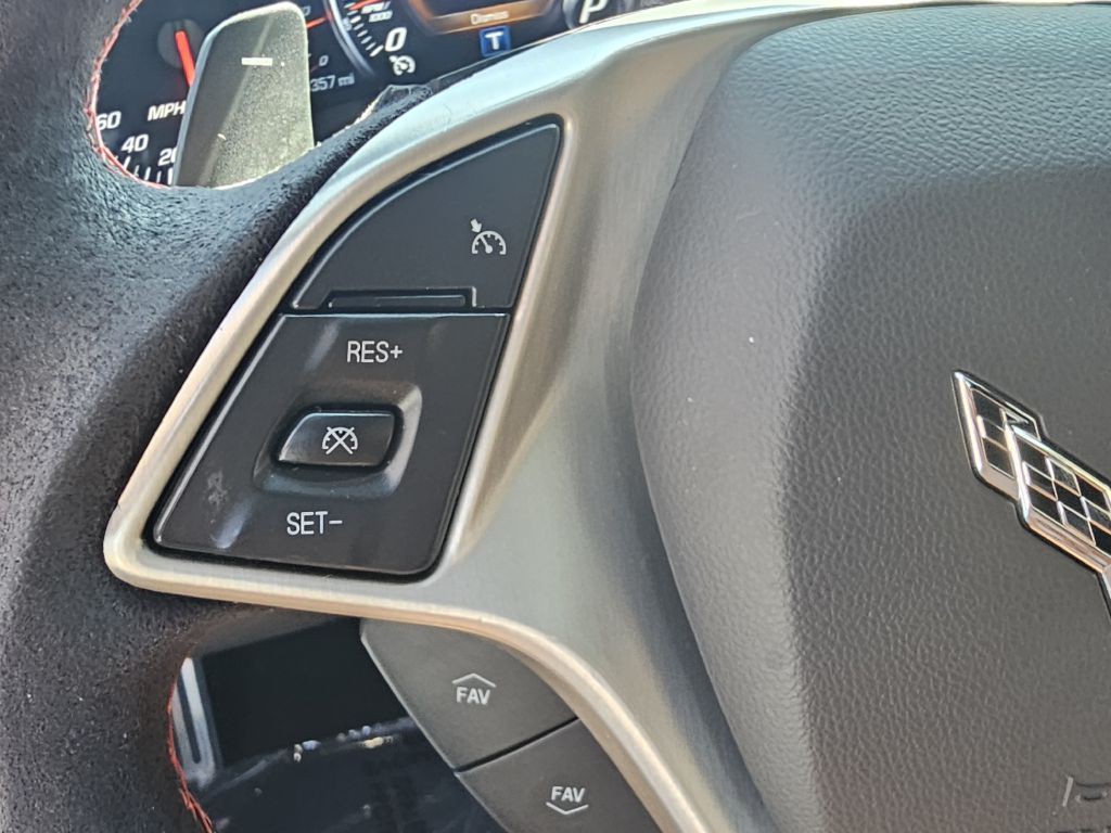 2014 Chevrolet Corvette Image 22
