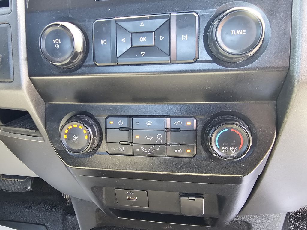2020 Ford F-250 Image 18
