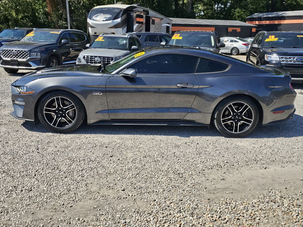 2019 Ford Mustang Image 2