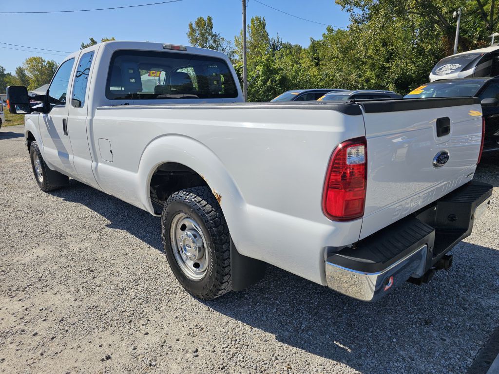 2015 Ford F-350 Image 3