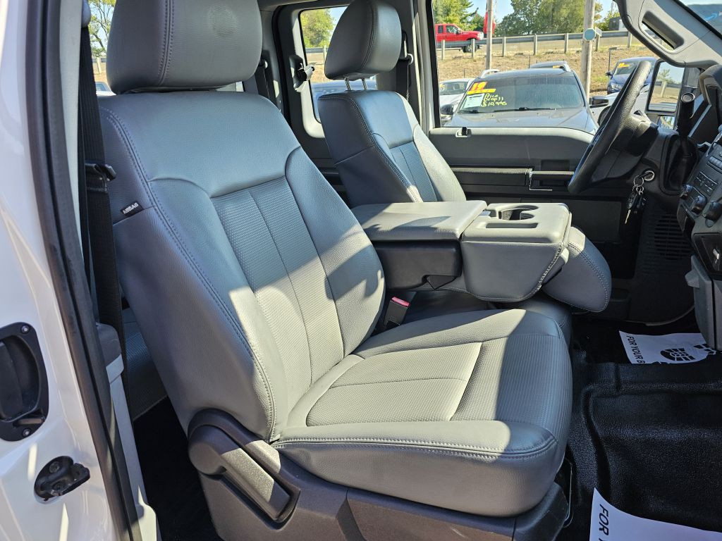 2015 Ford F-350 Image 15