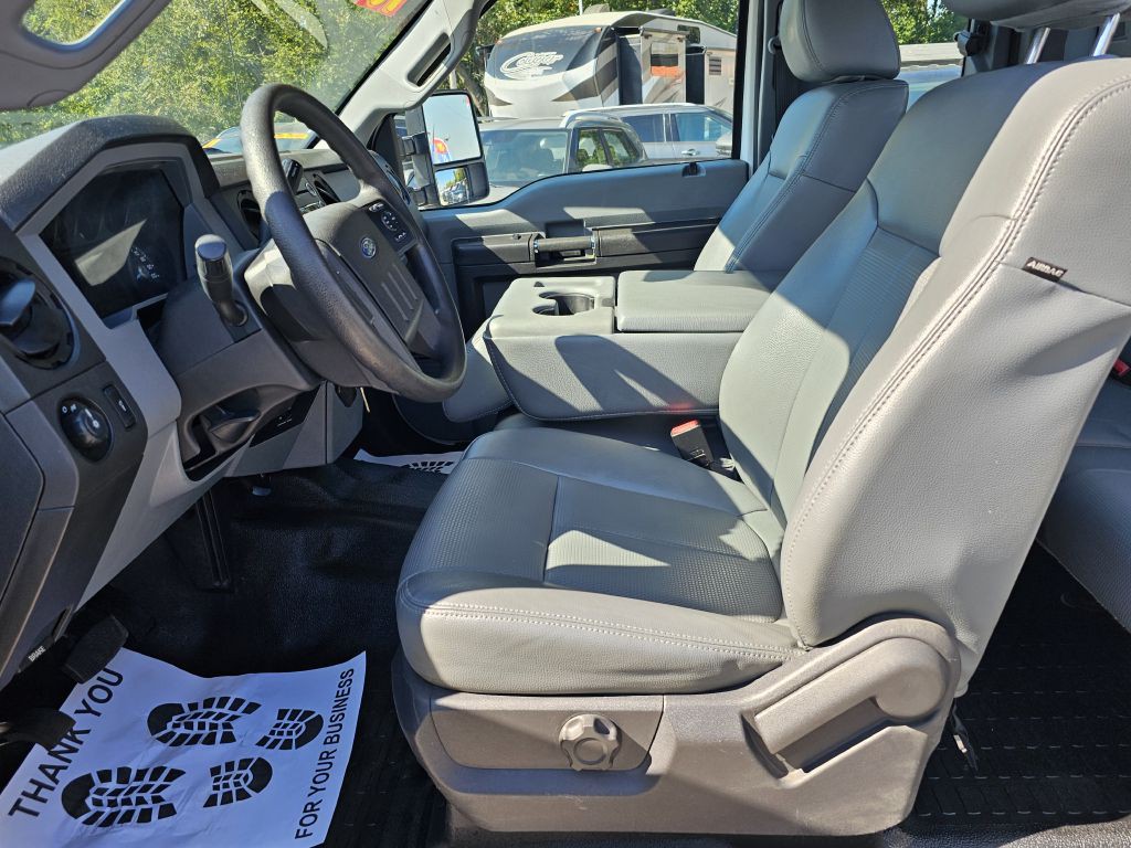 2015 Ford F-350 Image 19