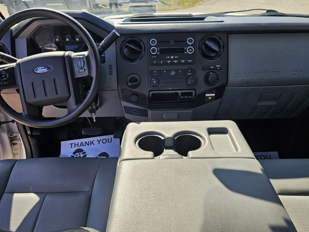 2015 Ford F-350 Image 21