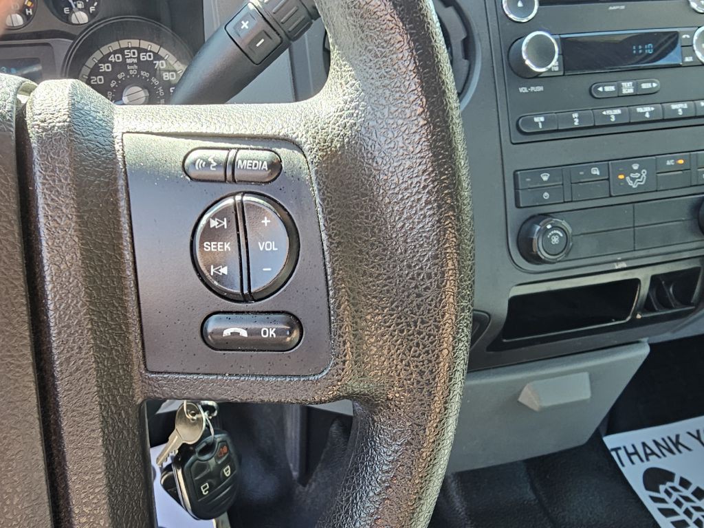 2015 Ford F-350 Image 24