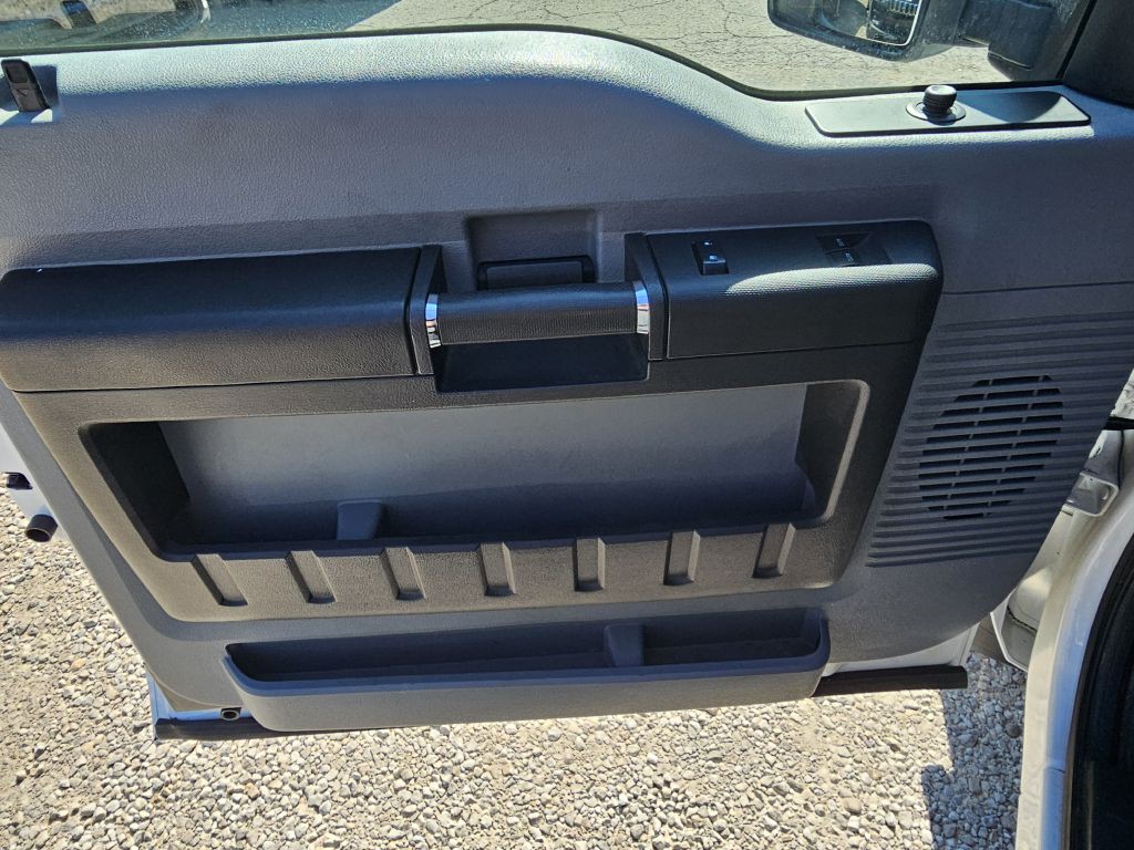 2015 Ford F-350 Image 27