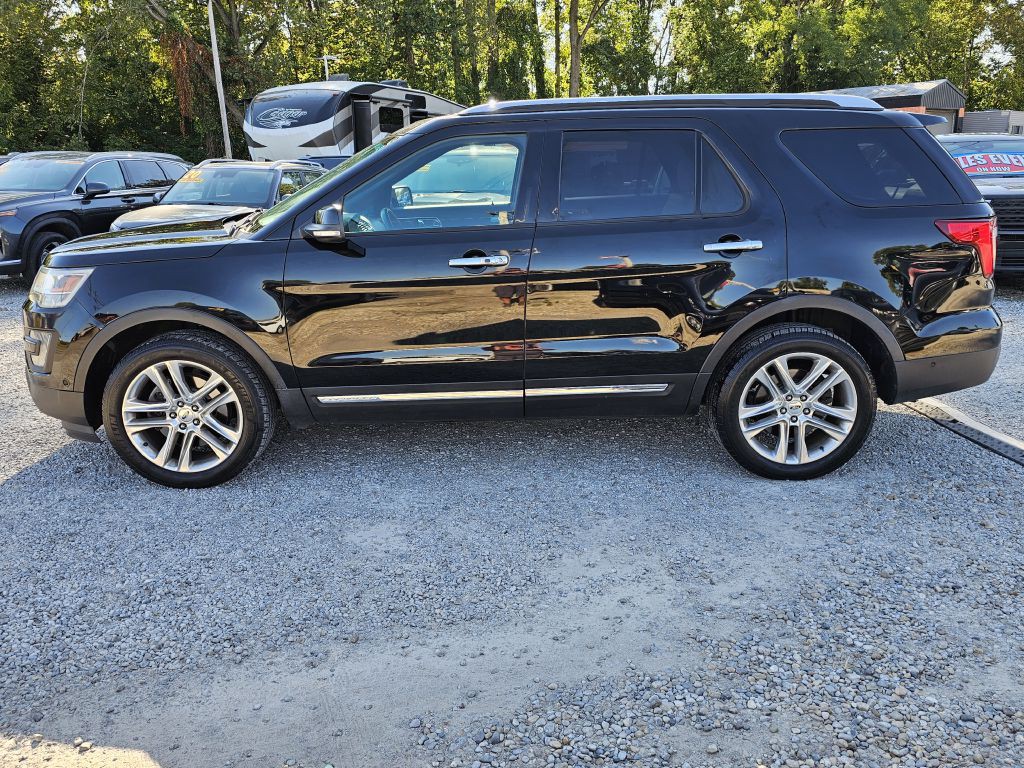 2016 Ford Explorer Image 2