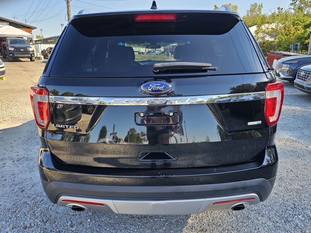 2016 Ford Explorer Image 4