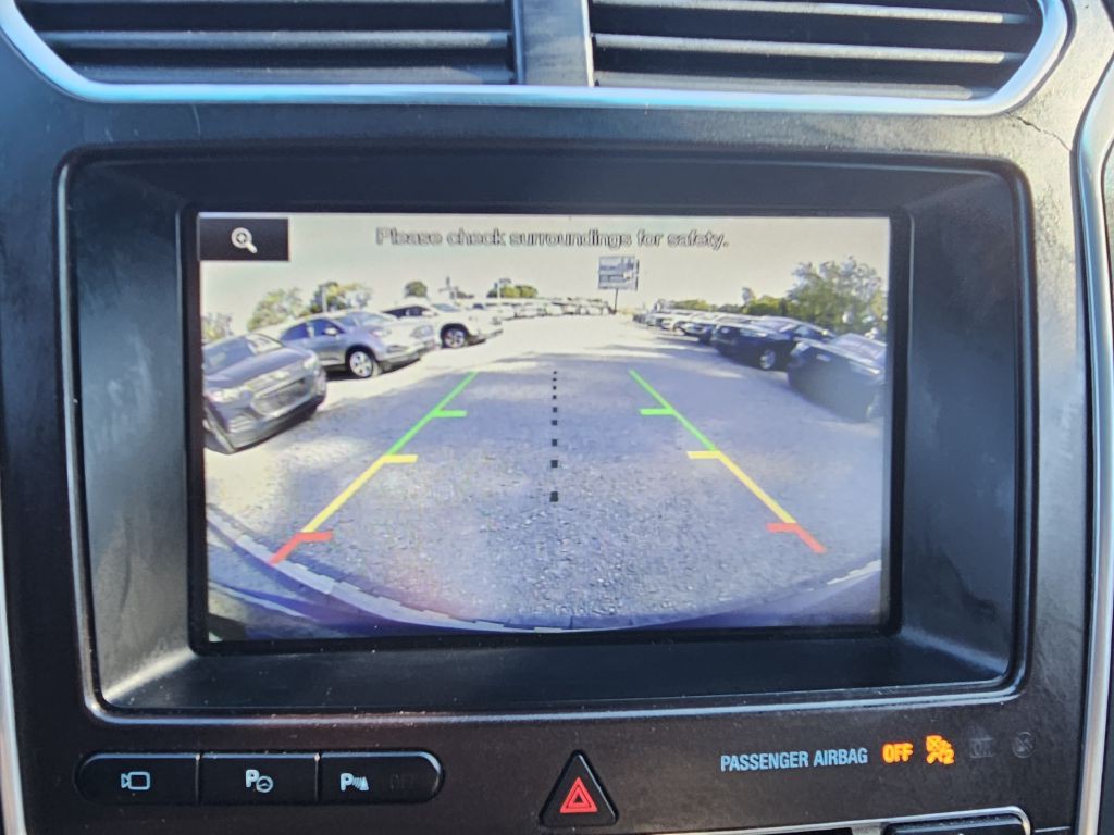 2016 Ford Explorer Image 33