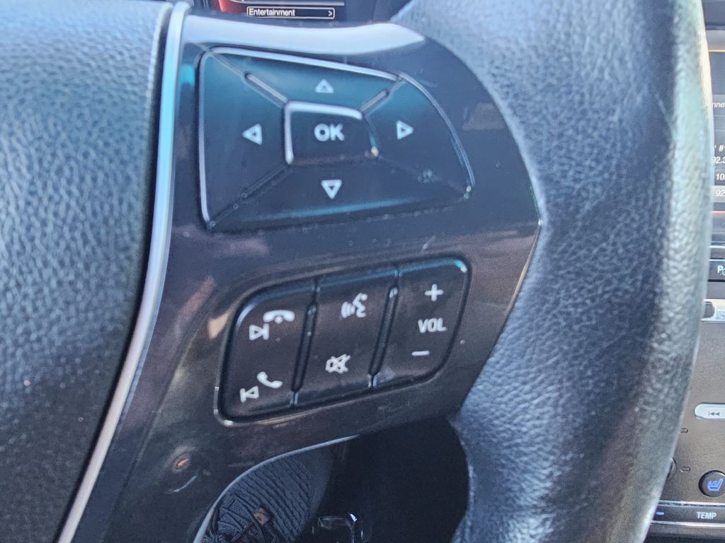 2016 Ford Explorer Image 36