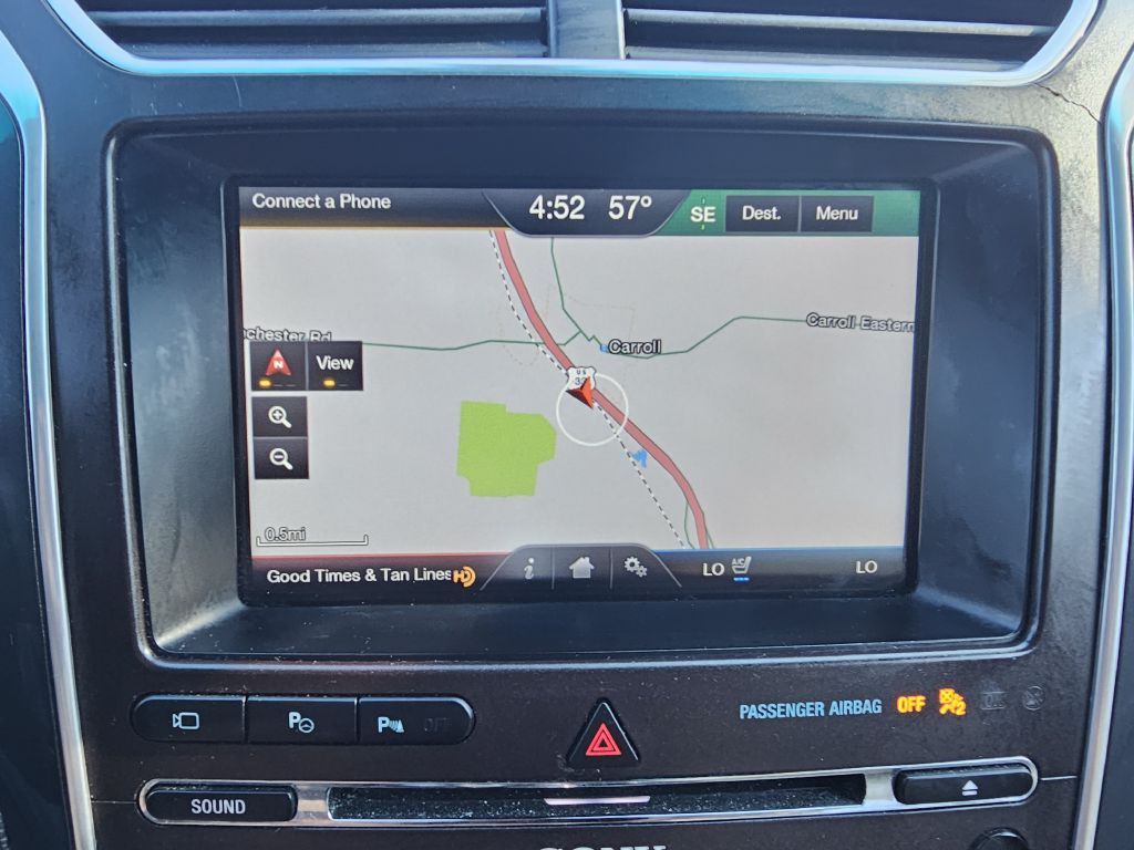 2016 Ford Explorer Image 38