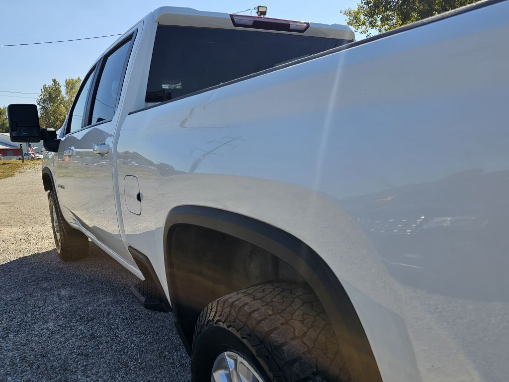 2023 Chevrolet Silverado 1500 Image 13