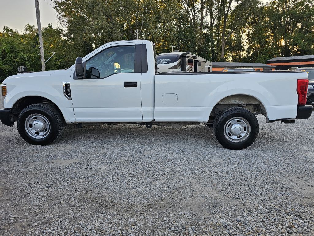 2018 Ford F-250 Image 2