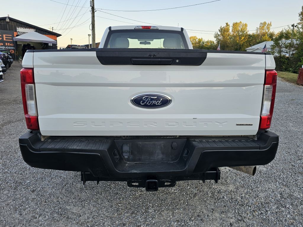 2018 Ford F-250 Image 4