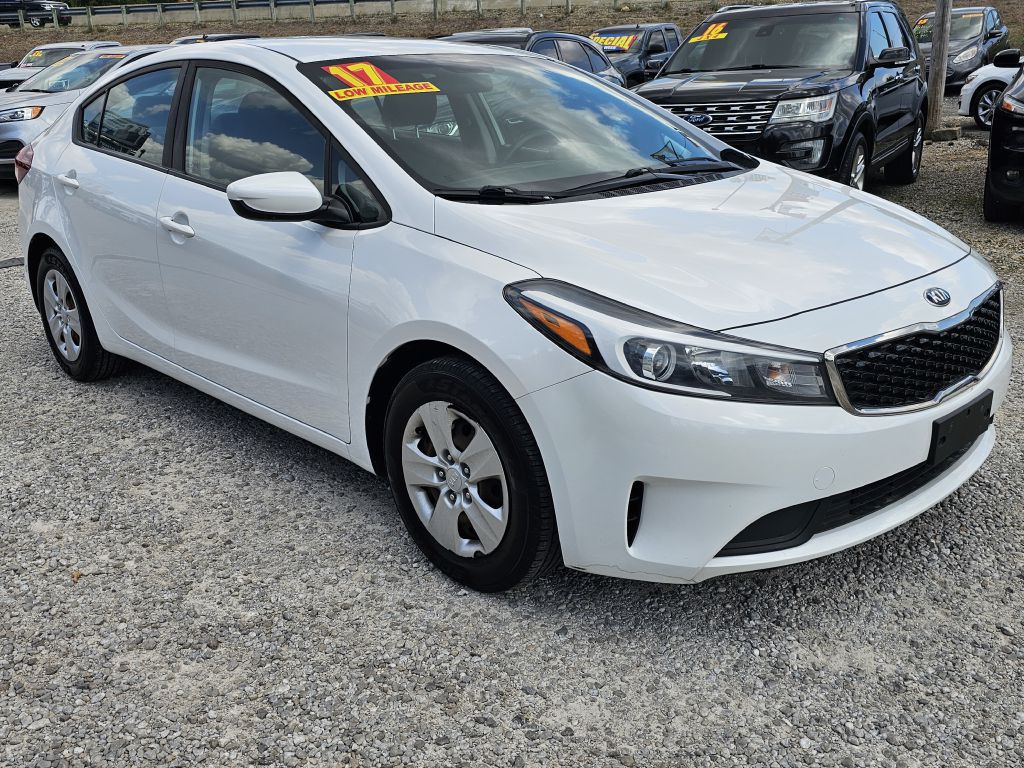 2017 Kia Forte Image 7
