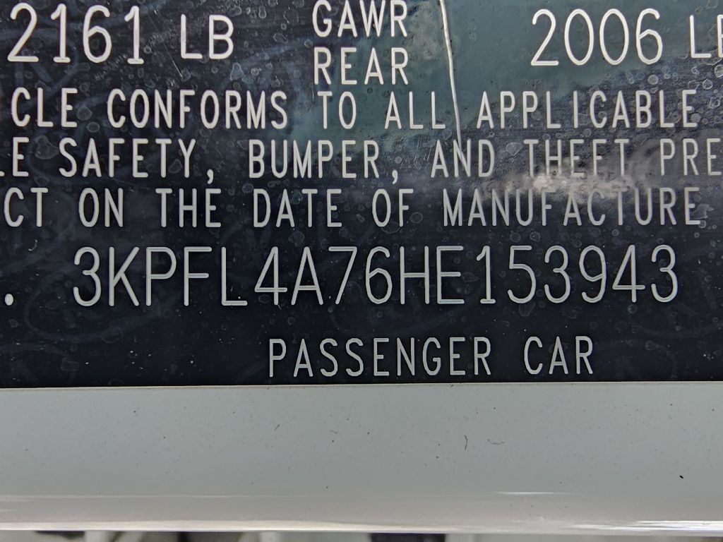 2017 Kia Forte Image 26