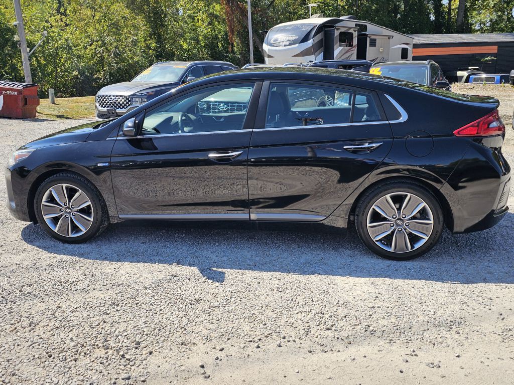 2019 Hyundai Ioniq Image 2