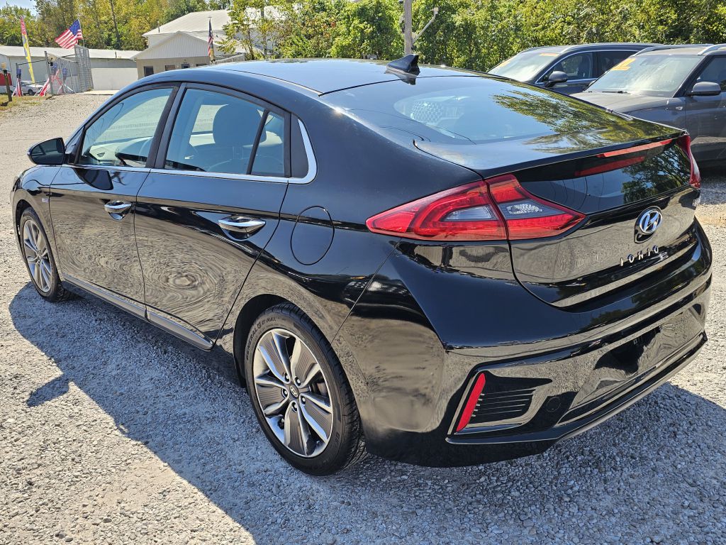 2019 Hyundai Ioniq Image 3