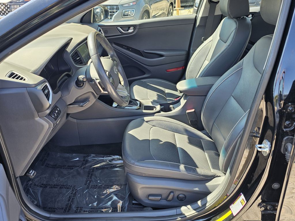 2019 Hyundai Ioniq Image 16