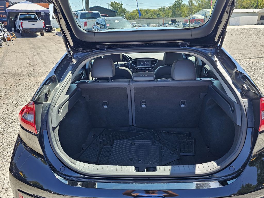 2019 Hyundai Ioniq Image 21