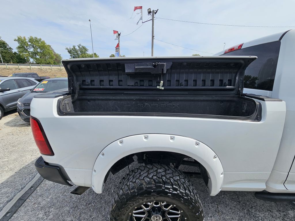 2016 RAM 2500 Image 16