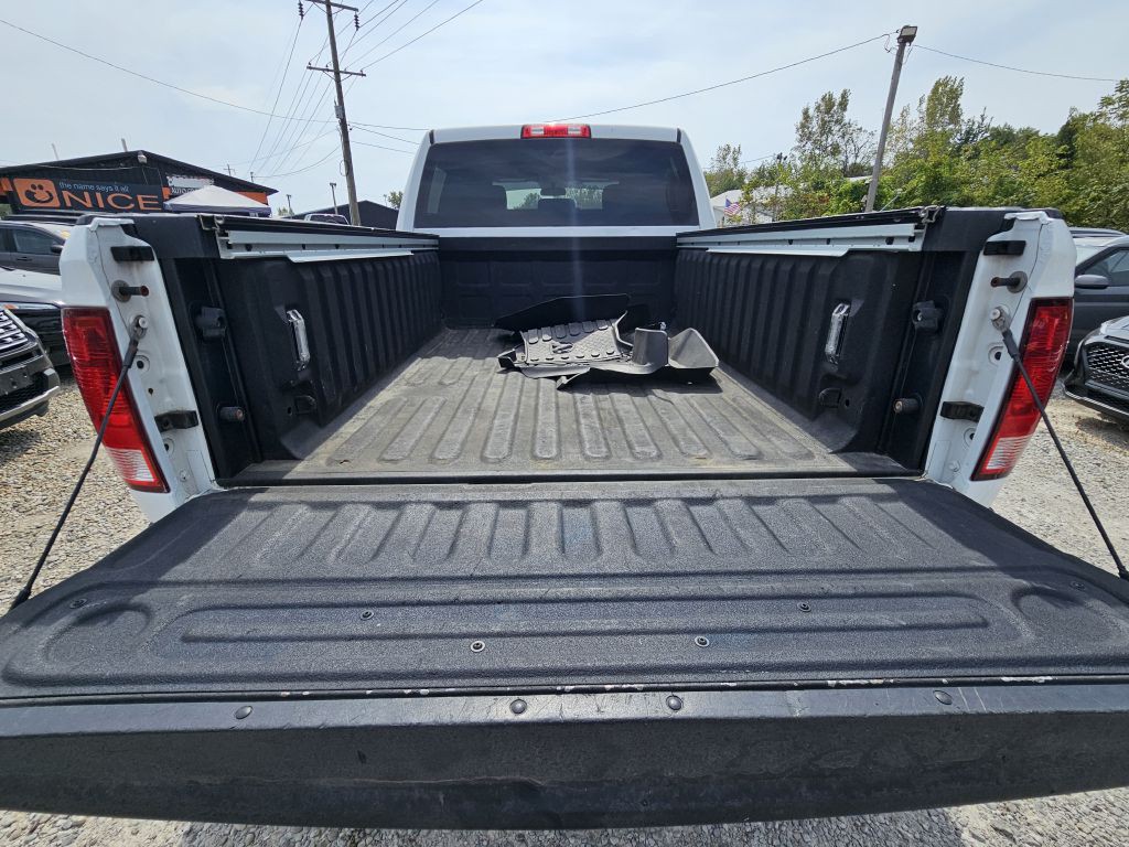 2016 RAM 2500 Image 17