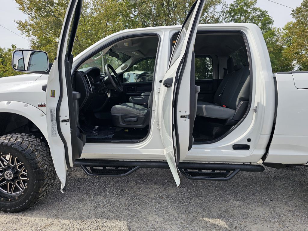 2016 RAM 2500 Image 18