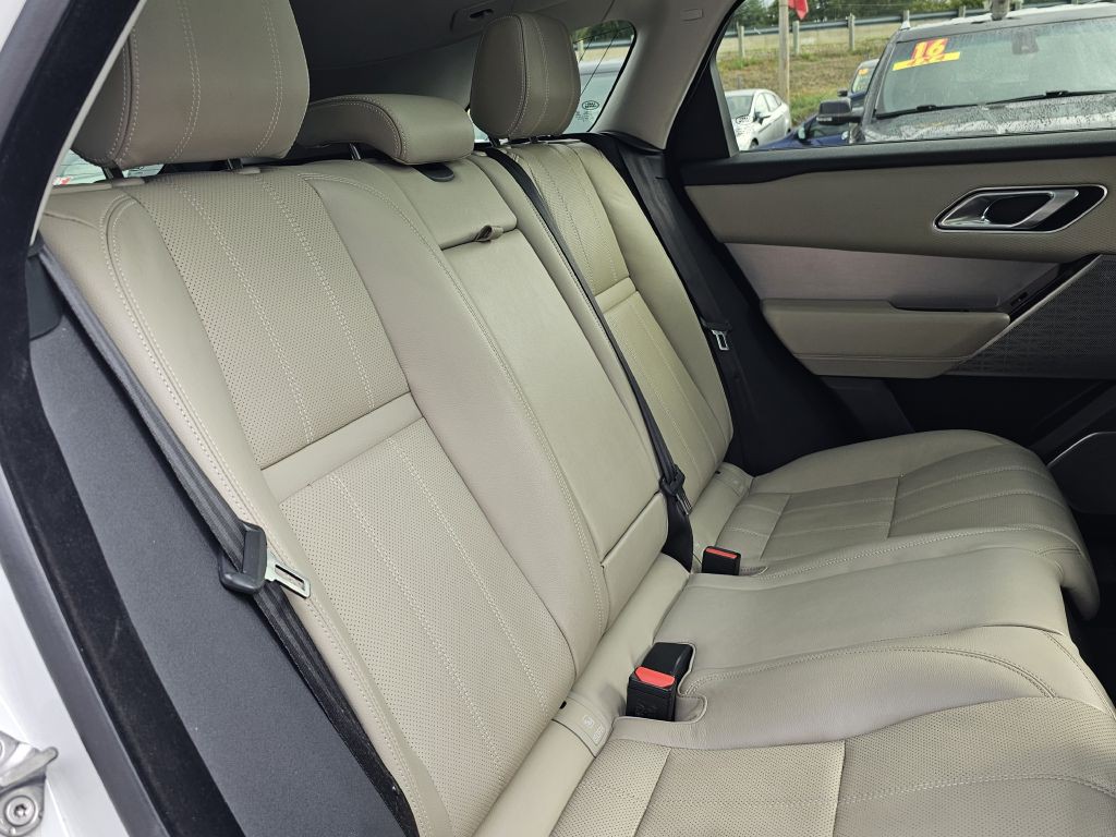 2018 Land Rover Range Rover Image 14