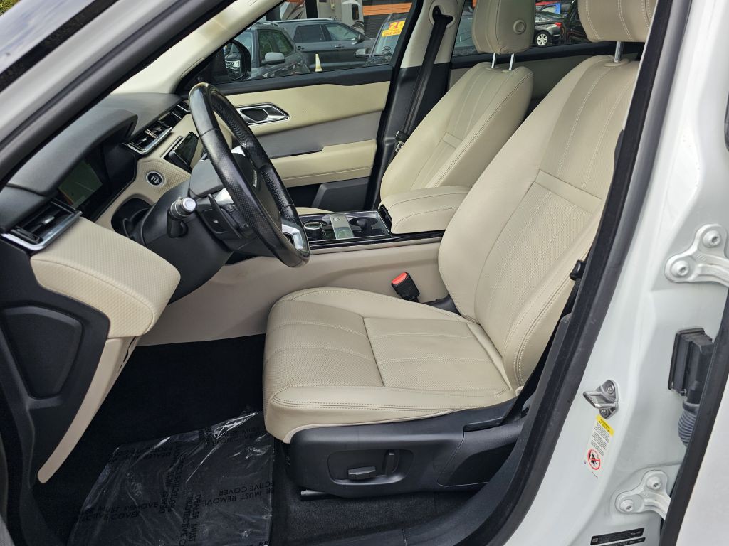 2018 Land Rover Range Rover Image 17