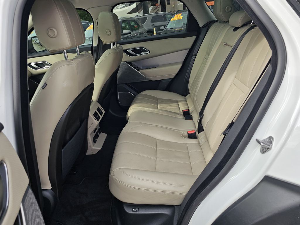 2018 Land Rover Range Rover Image 19