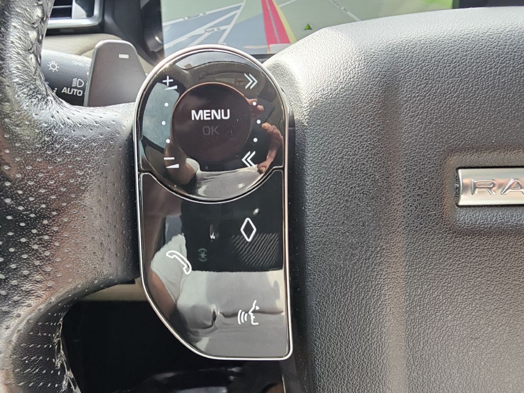 2018 Land Rover Range Rover Image 26